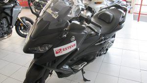 YAMAHA T-MAX 560