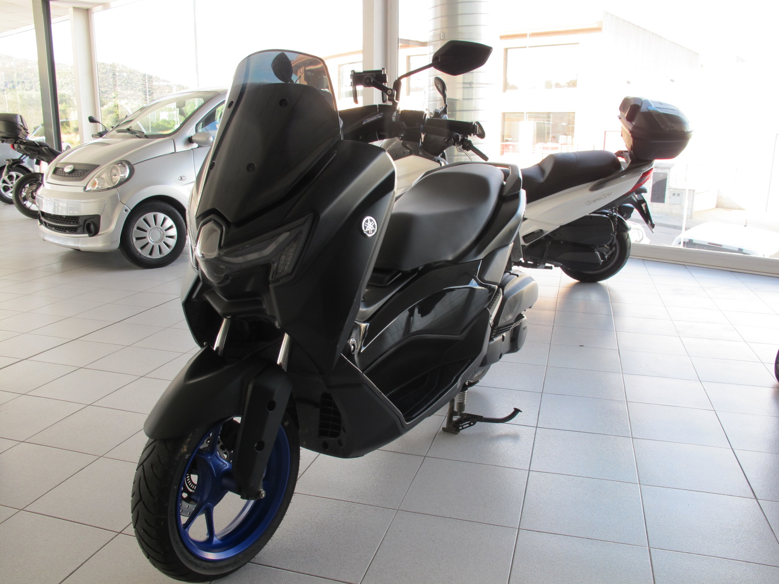Yamaha NMAX 2025