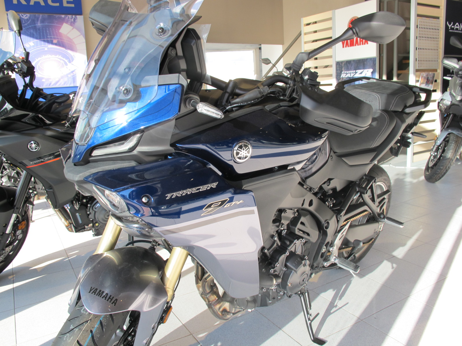 Yamaha Tracer 9 GT Icon Blue