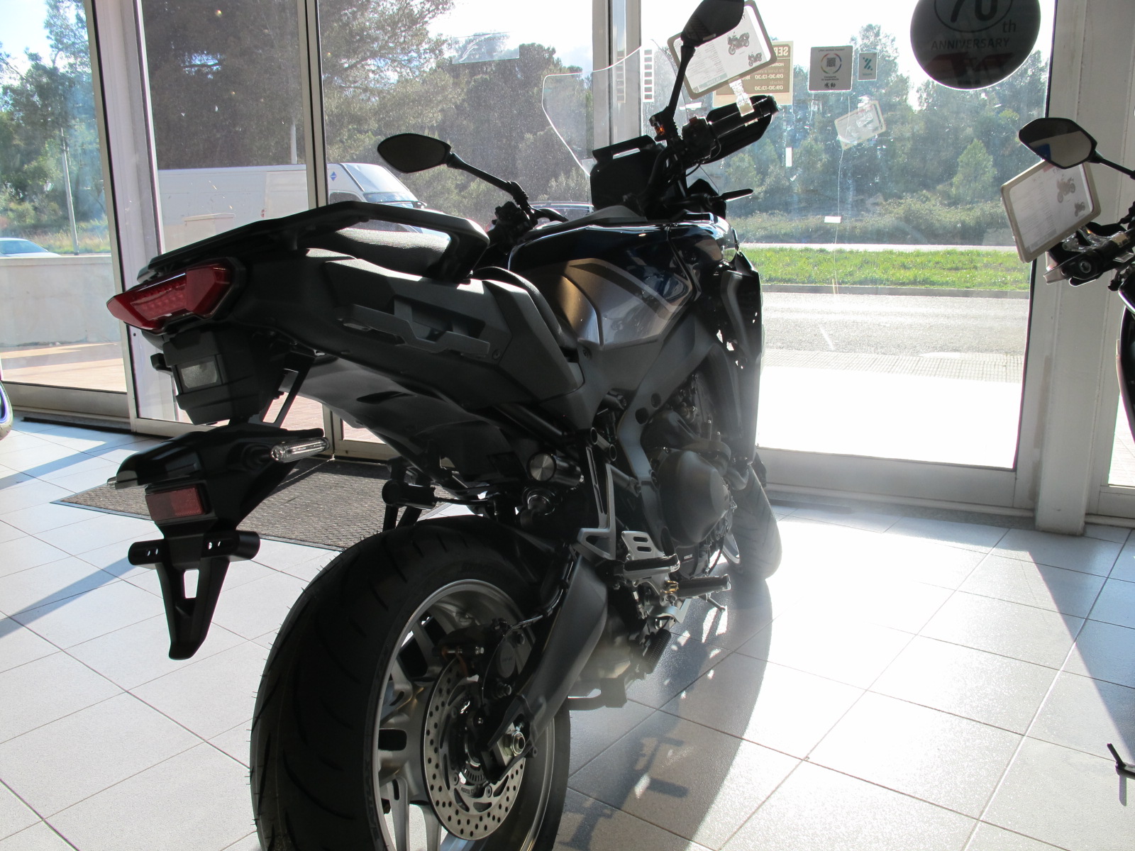 Yamaha Tracer 9 GT Icon Blue - Imagen 3