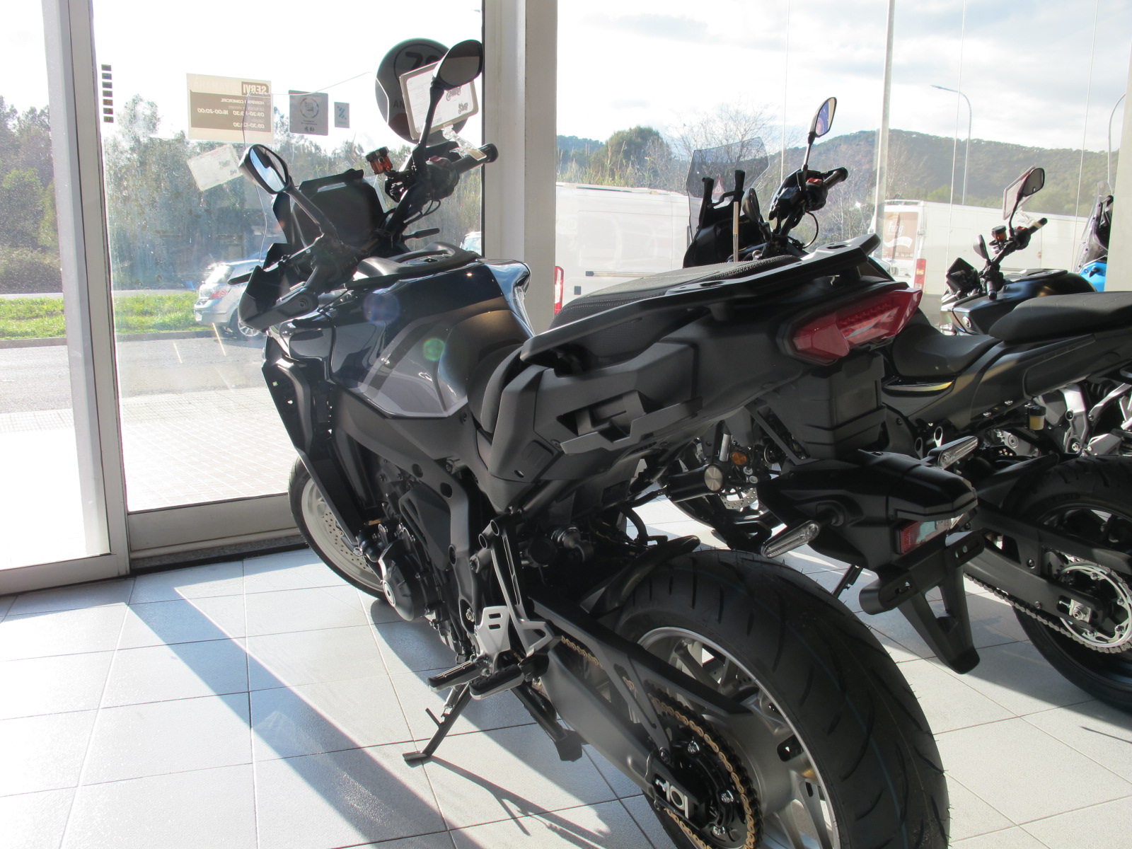 Yamaha Tracer 9 GT Icon Blue - Imagen 4